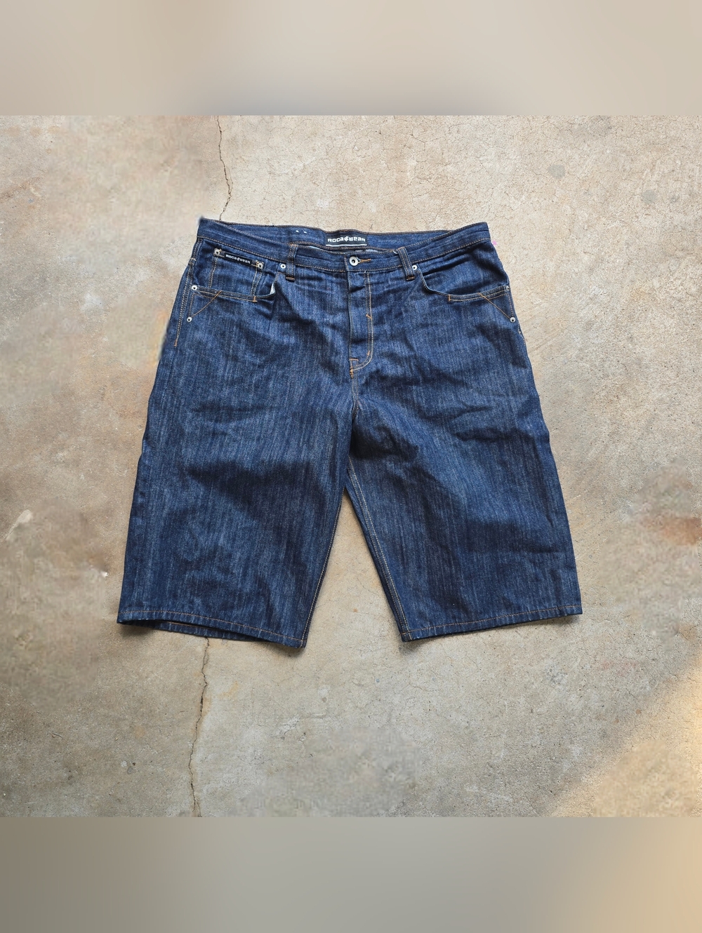 vtg y2k rocawear Baggy shorts jorts 40